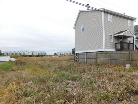 Tiny photo for 51 1st Avenue, East Haven, CT 06512 (MLS # 24137049)