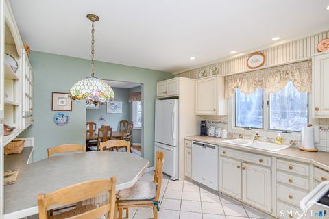 Tiny photo for 8 Chestnut Hill Drive, New Fairfield, CT 06812 (MLS # 24143453)