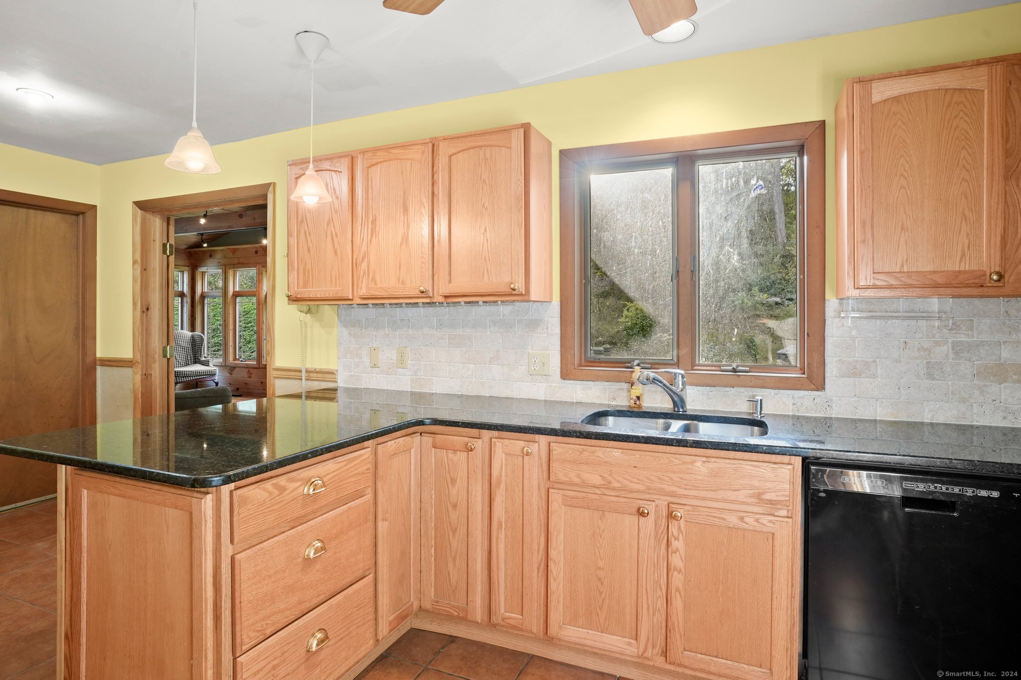 6 Old Greenwoods Road, Sherman, Connecticut image 9