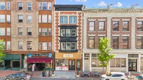 Multifamily For Rent - 140 Grand Street #2A<br/> Waterbury, CT 06702