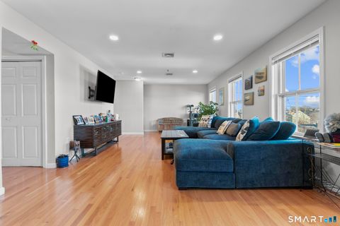 Tiny photo for 673 Quinnipiac Avenue #673, New Haven, CT 06513 (MLS # 24144661)