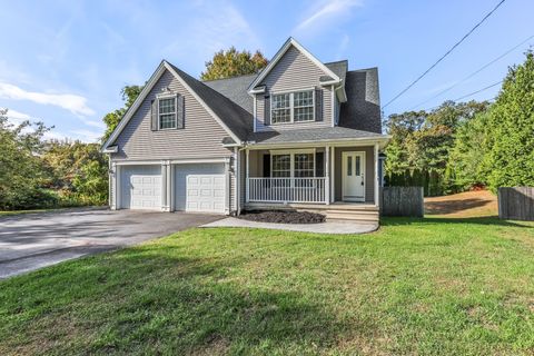 Photo of 240 Jude Lane, Southington, CT 06489 (MLS # 24132006)