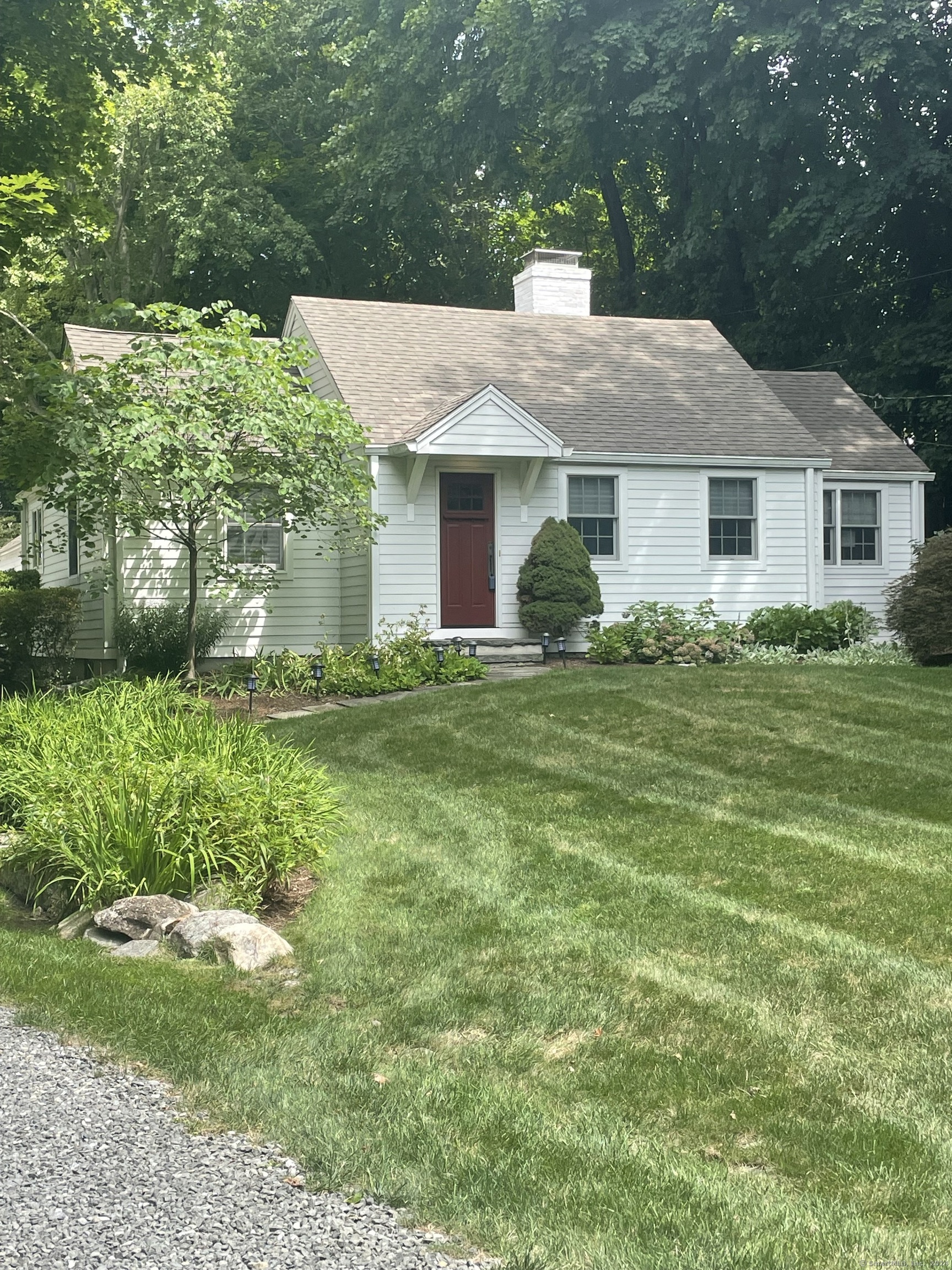 Photo 1 of 32 of 1 Cedar Tree Lane house