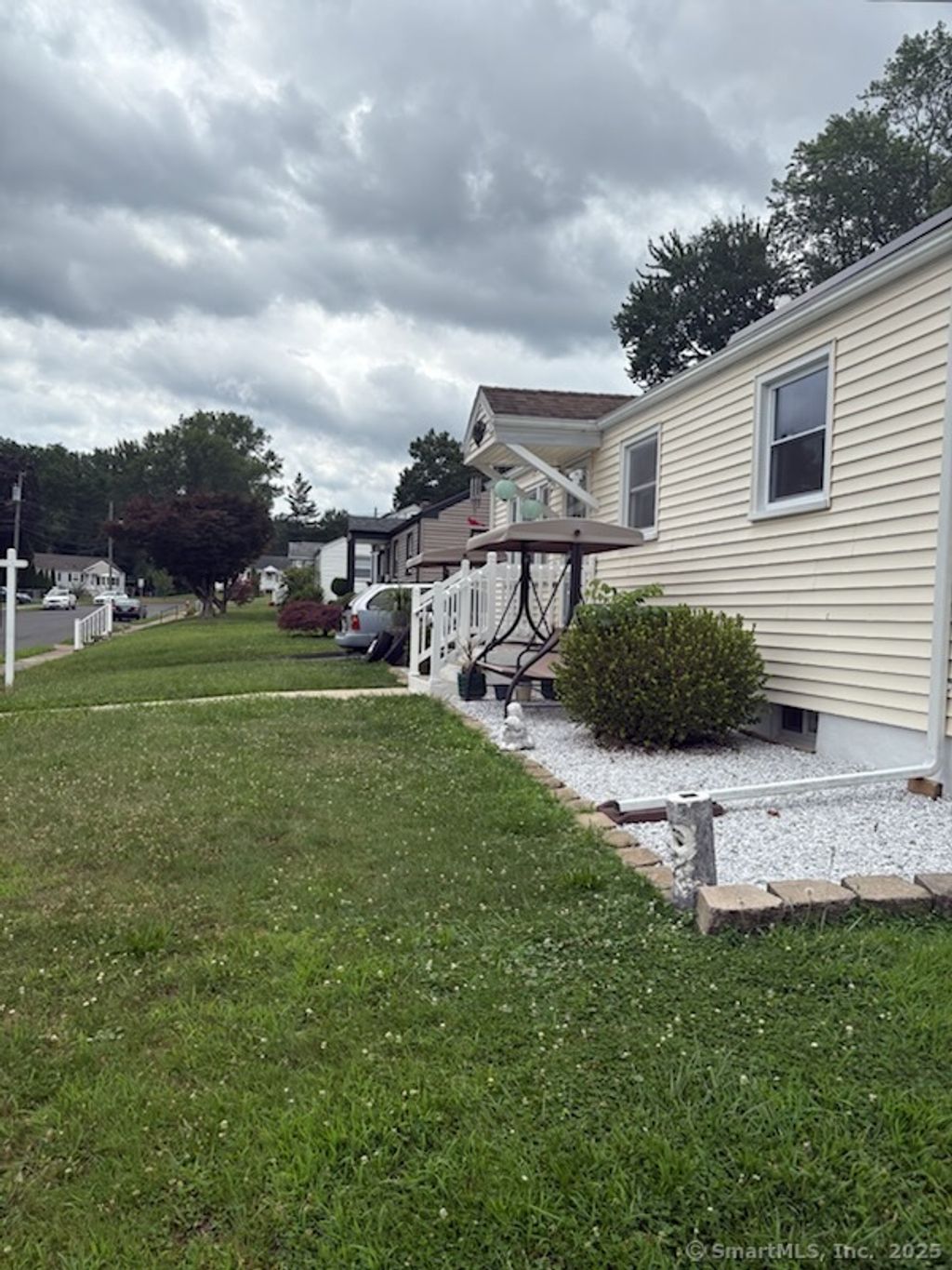 Photo of 208 Mountain Street, Hartford, CT 06106 (MLS # 24134817)