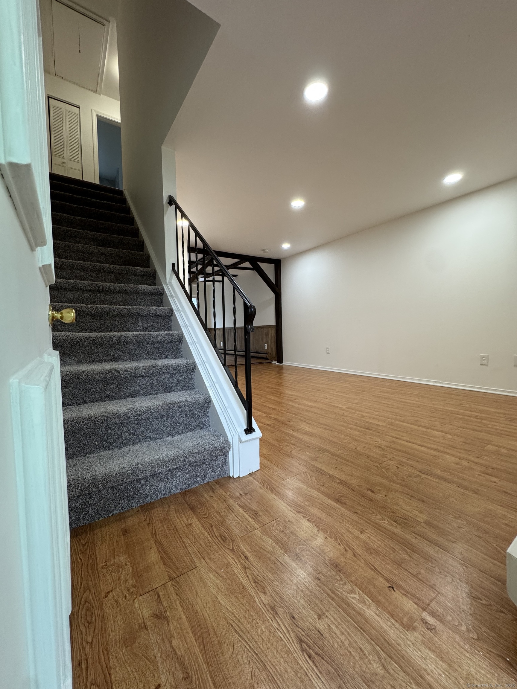 103 Kohanza Street E