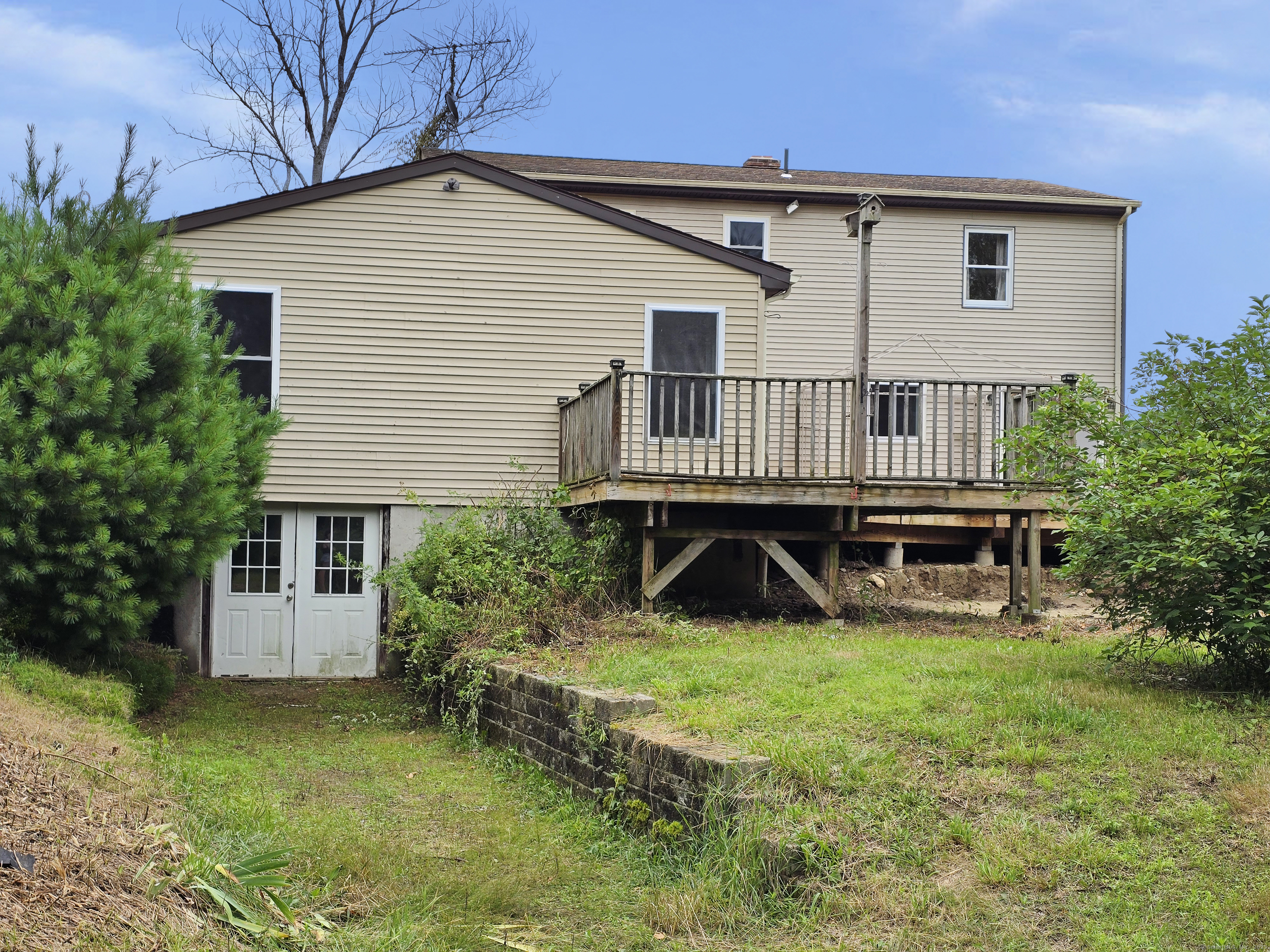947 Ekonk Hill Road