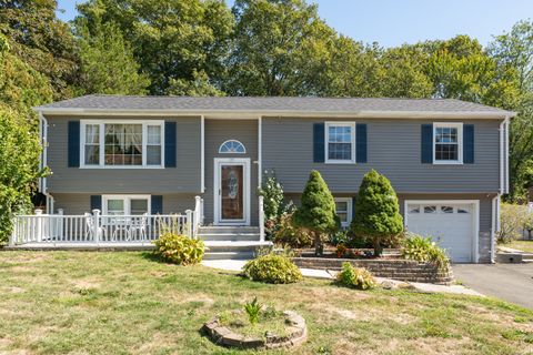 26 Meadowbrook Road West Haven CT 06516