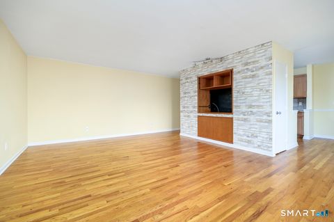Tiny photo for 73 Courtland Avenue #167, Stamford, CT 06902 (MLS # 24143726)