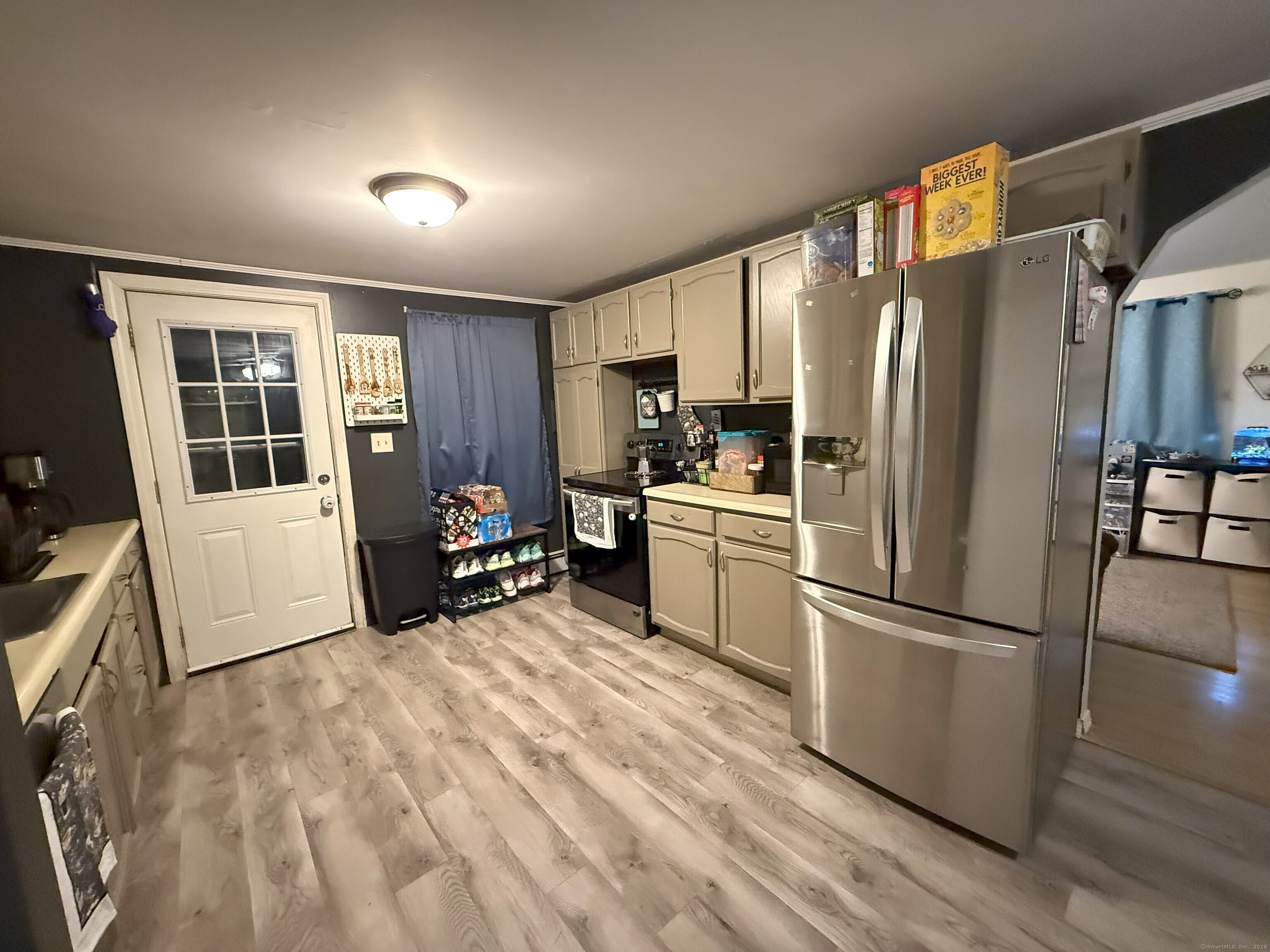 97 Crescent Drive, East Hartford, Connecticut image 14
