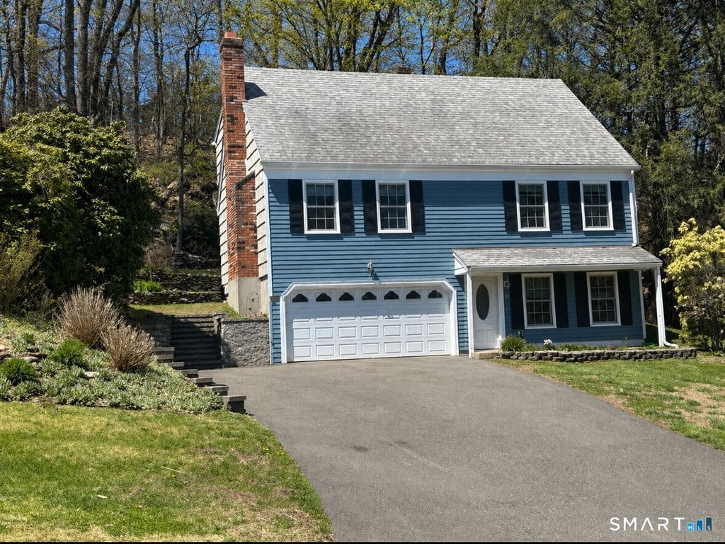 Photo of 42 Ten Coat Lane, Shelton, CT 06484 (MLS # 24154281)