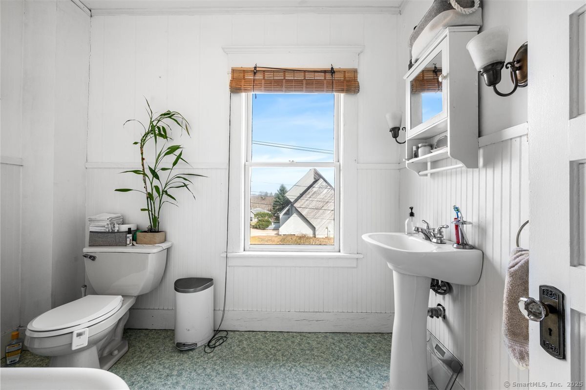 24 Westview Avenue, Groton, Connecticut image 21