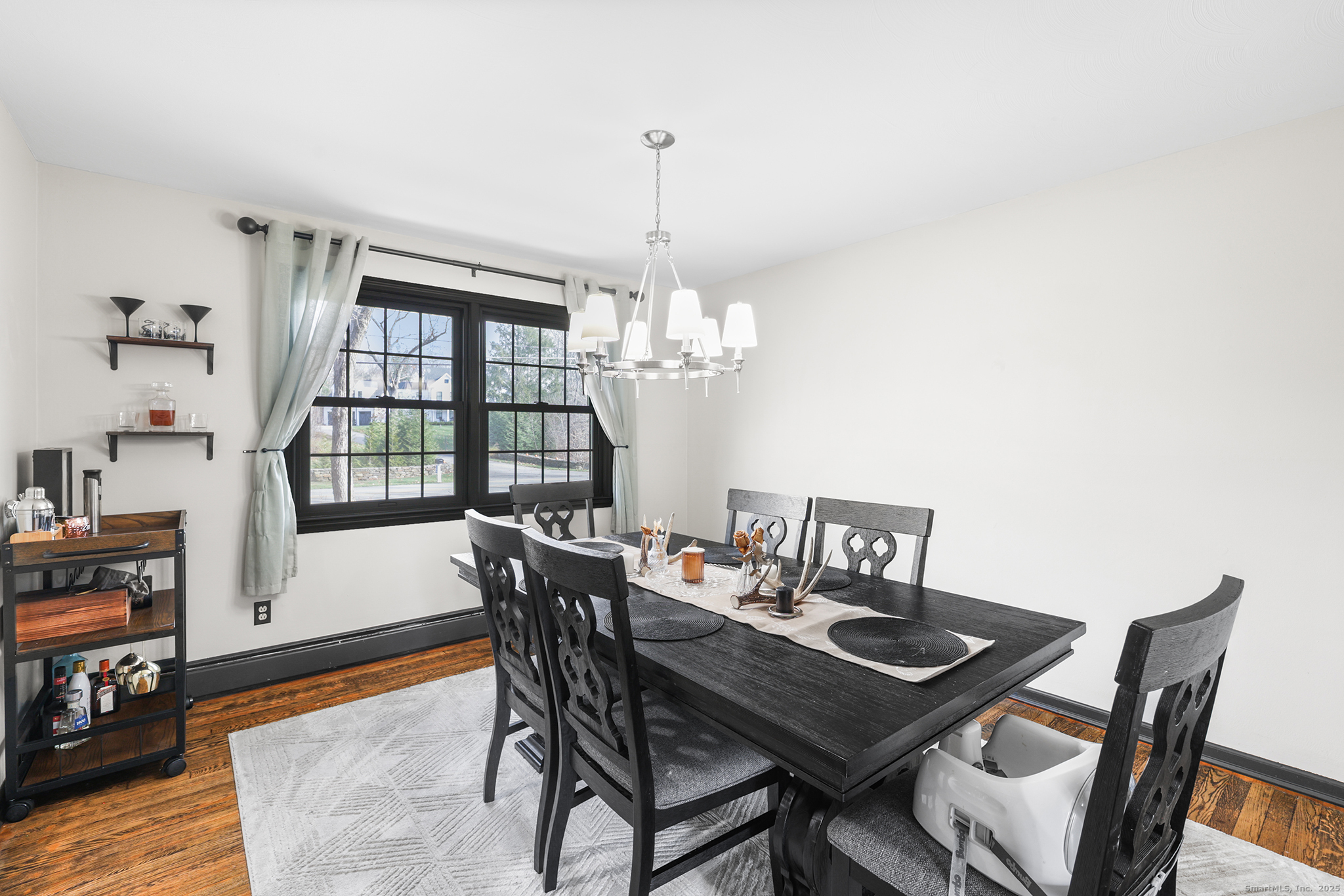 835 Old Hartford Road