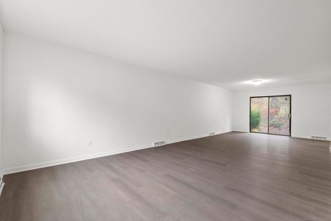 Tiny photo for 680 New Haven Avenue #37, Derby, CT 06418 (MLS # 24137165)