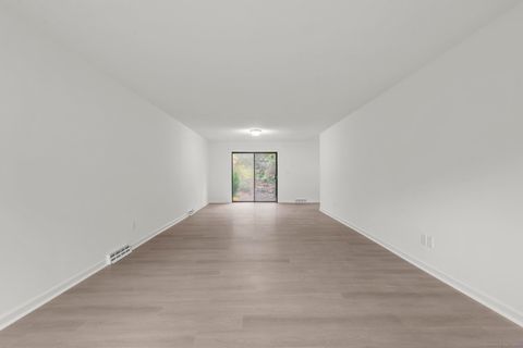 Tiny photo for 680 New Haven Avenue #37, Derby, CT 06418 (MLS # 24137165)