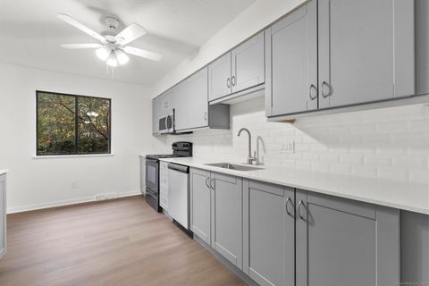 Tiny photo for 680 New Haven Avenue #37, Derby, CT 06418 (MLS # 24137165)