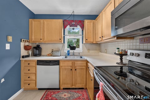 Tiny photo for 181 Sherbrooke Street #13, Bristol, CT 06010 (MLS # 24202565)