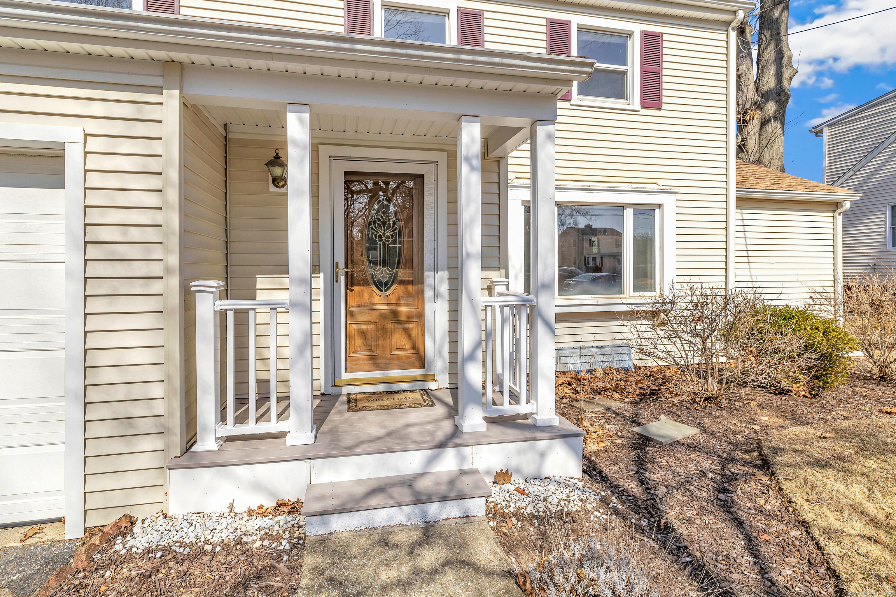 Bridgeport, Connecticut 06606, United States, 3 Bedrooms Bedrooms, ,2 BathroomsBathrooms,Residential,Pending,152975