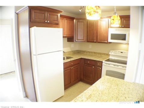 Tiny photo for 95 East Grand Avenue #5, New Haven, CT 06513 (MLS # 24156268)