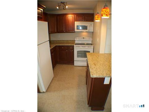 Tiny photo for 95 East Grand Avenue #5, New Haven, CT 06513 (MLS # 24156268)
