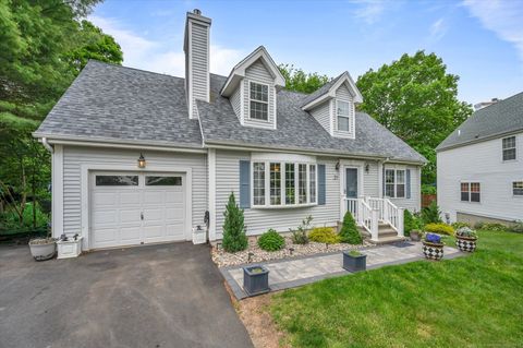 21 Lakeview Drive Branford CT 06405