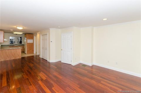 Tiny photo for 527 W Thames Street #27, Norwich, CT 06360 (MLS # 24144582)