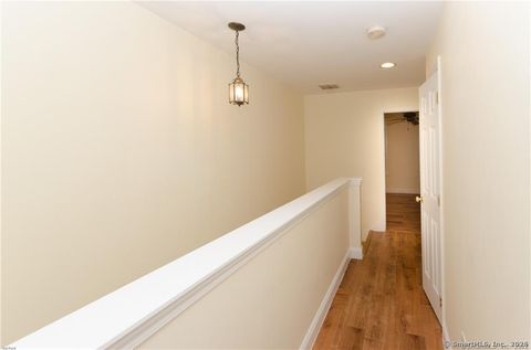 Tiny photo for 527 W Thames Street #27, Norwich, CT 06360 (MLS # 24144582)