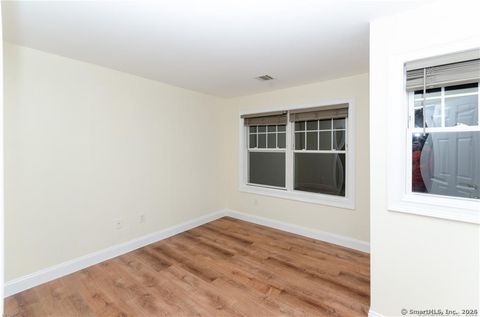 Tiny photo for 527 W Thames Street #27, Norwich, CT 06360 (MLS # 24144582)