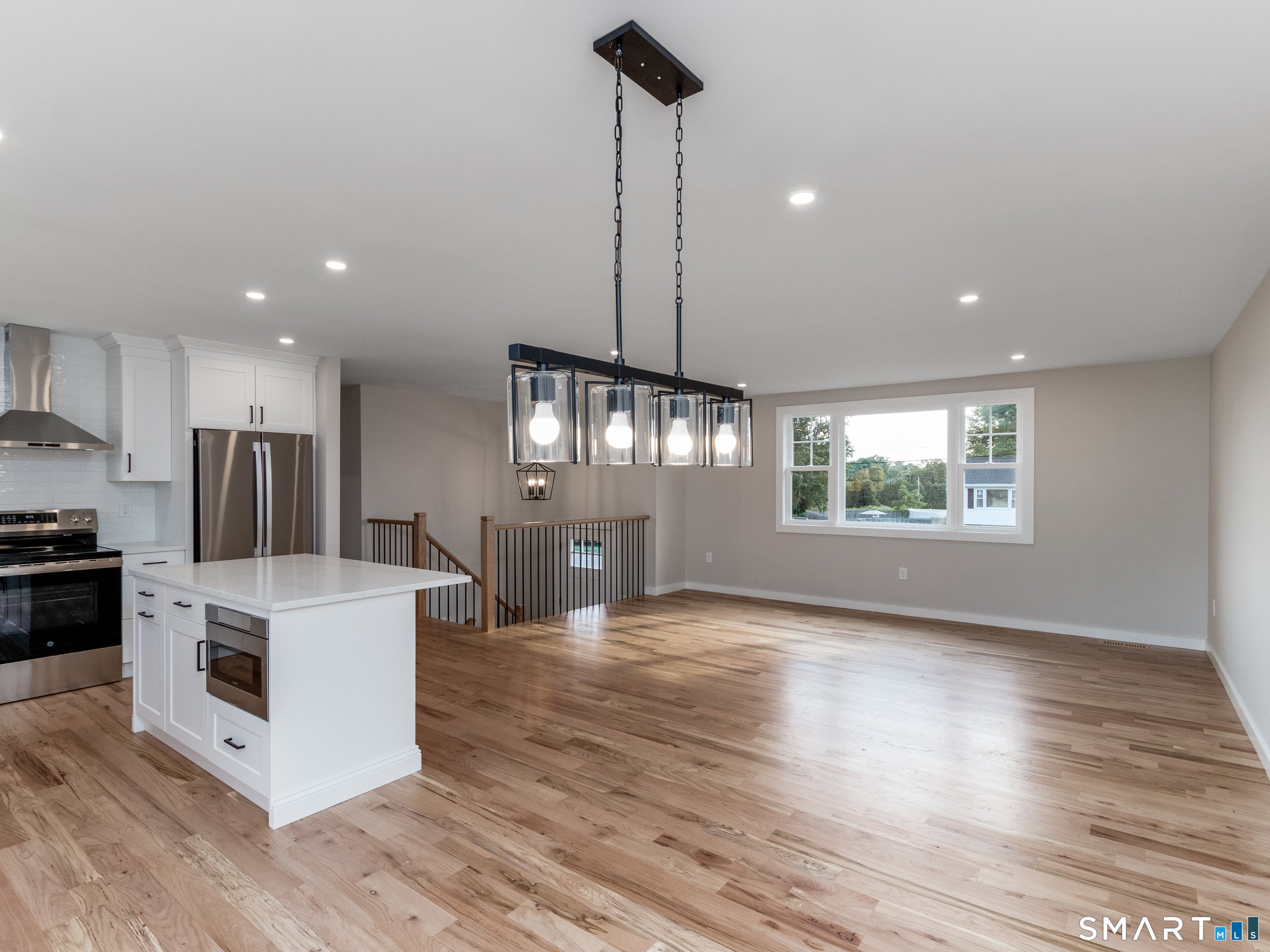 8 Anna Drive