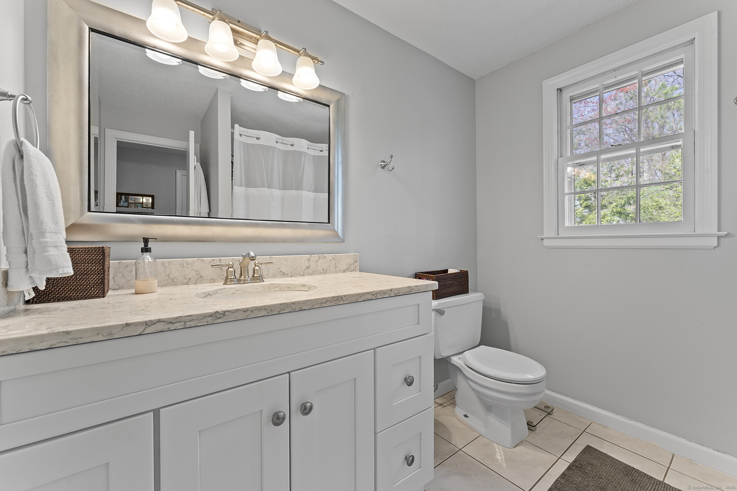 18 Hammersmith, Avon, Connecticut image 21