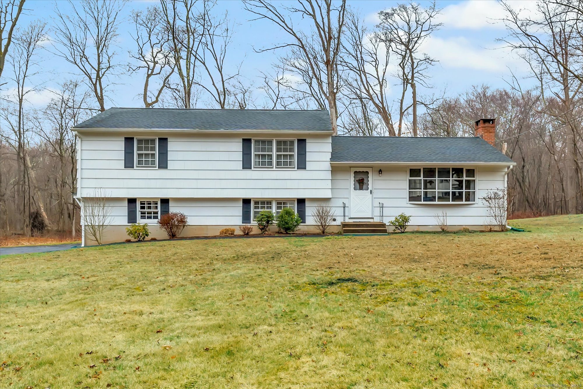 104 Maplewood Drive, Monroe, Connecticut image 1