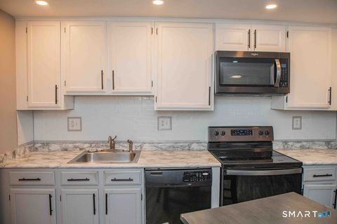 Tiny photo for 10 Maple Street #A2, Plainville, CT 06062 (MLS # 24165509)