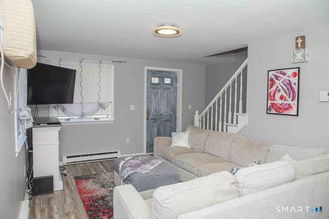 Tiny photo for 10 Maple Street #A2, Plainville, CT 06062 (MLS # 24165509)