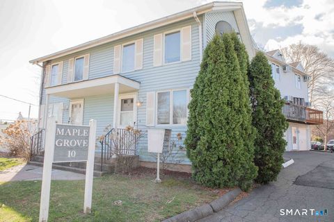 Tiny photo for 10 Maple Street #A2, Plainville, CT 06062 (MLS # 24165509)