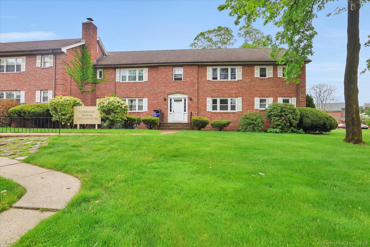 450 E Center Street #APT 2, Manchester, Connecticut image 1