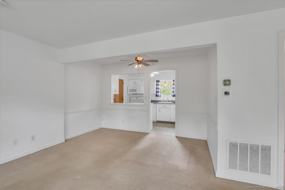 450 E Center Street #APT 2, Manchester, Connecticut image 7