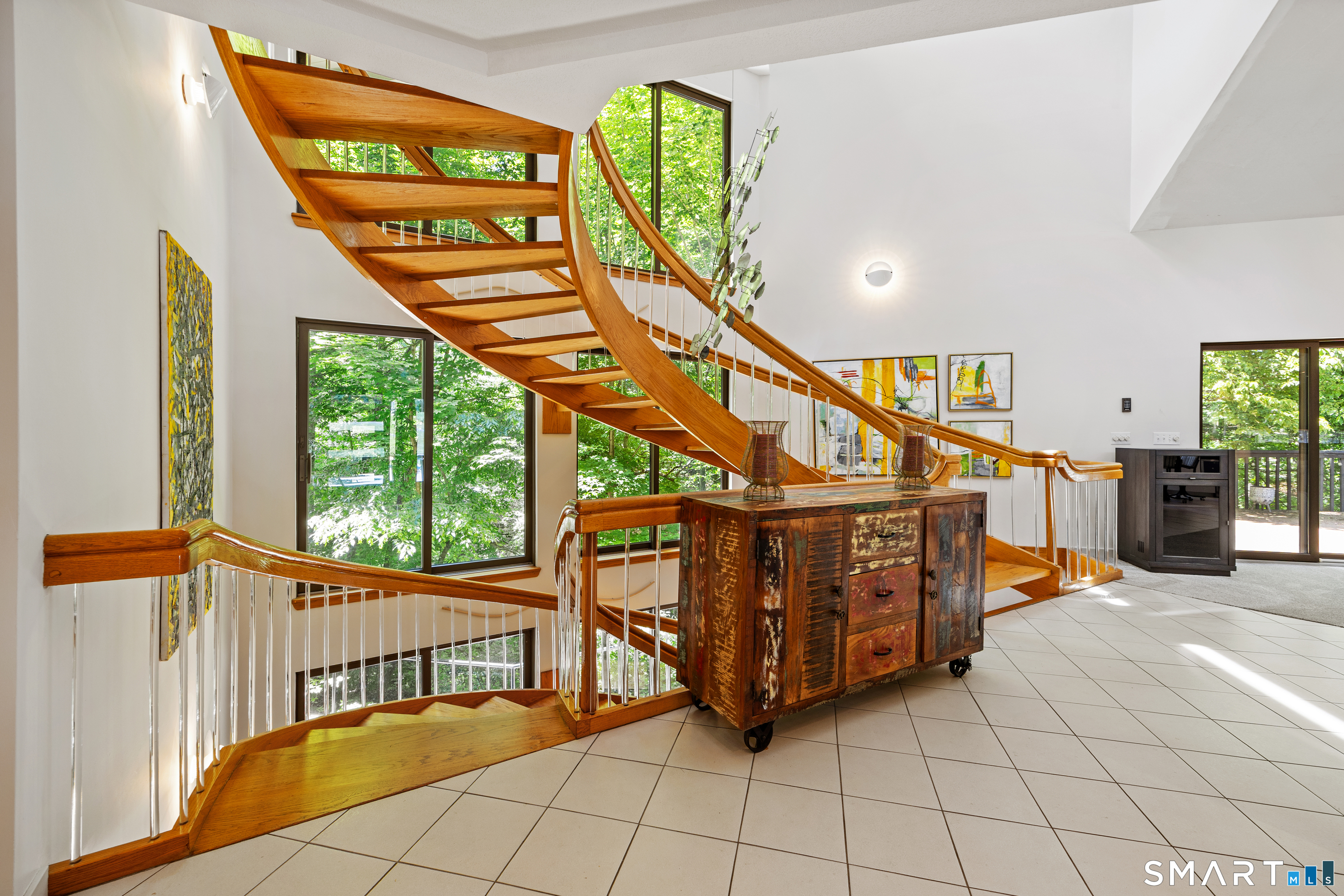 25 Surrey Drive