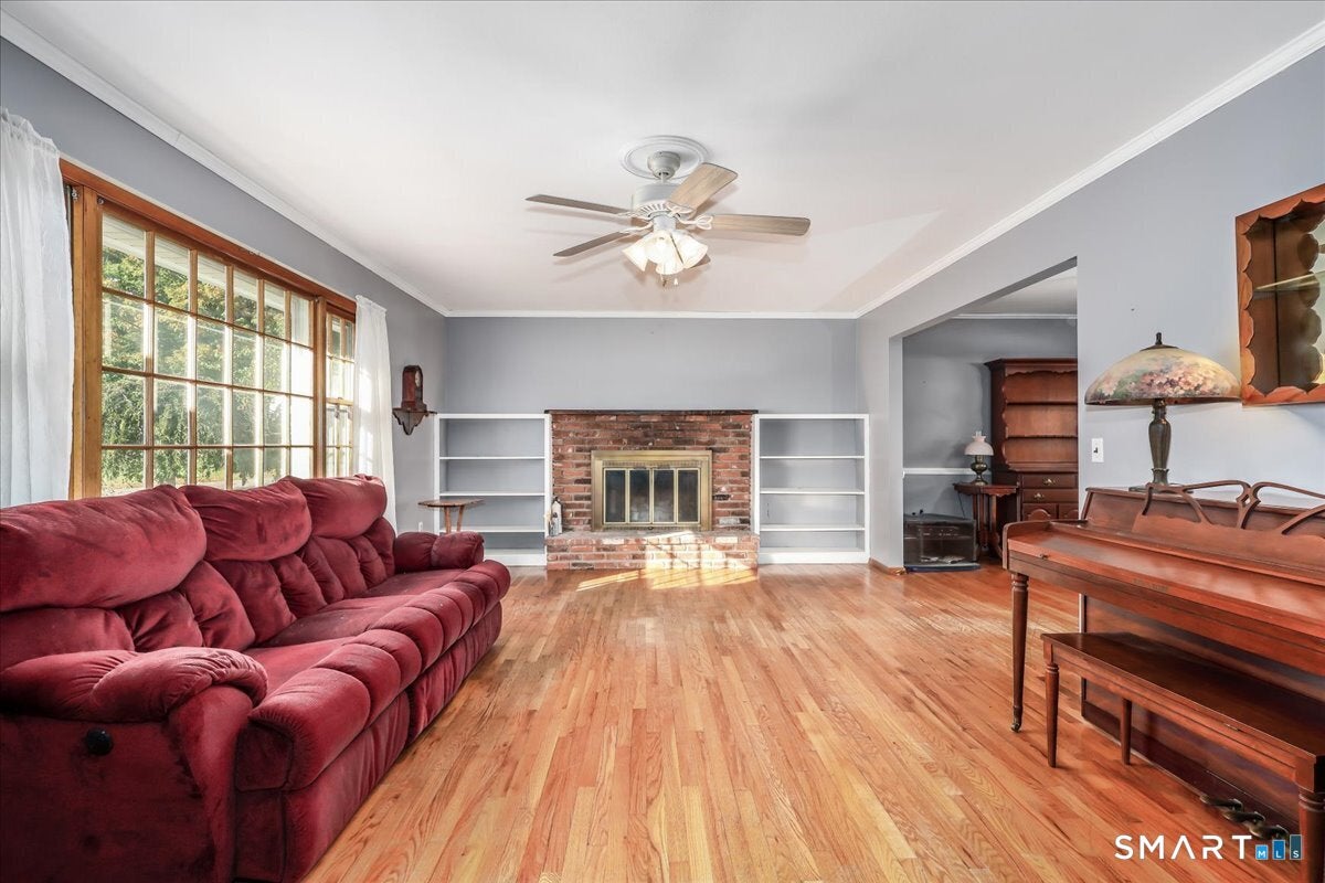 9 Kendall Terrace East