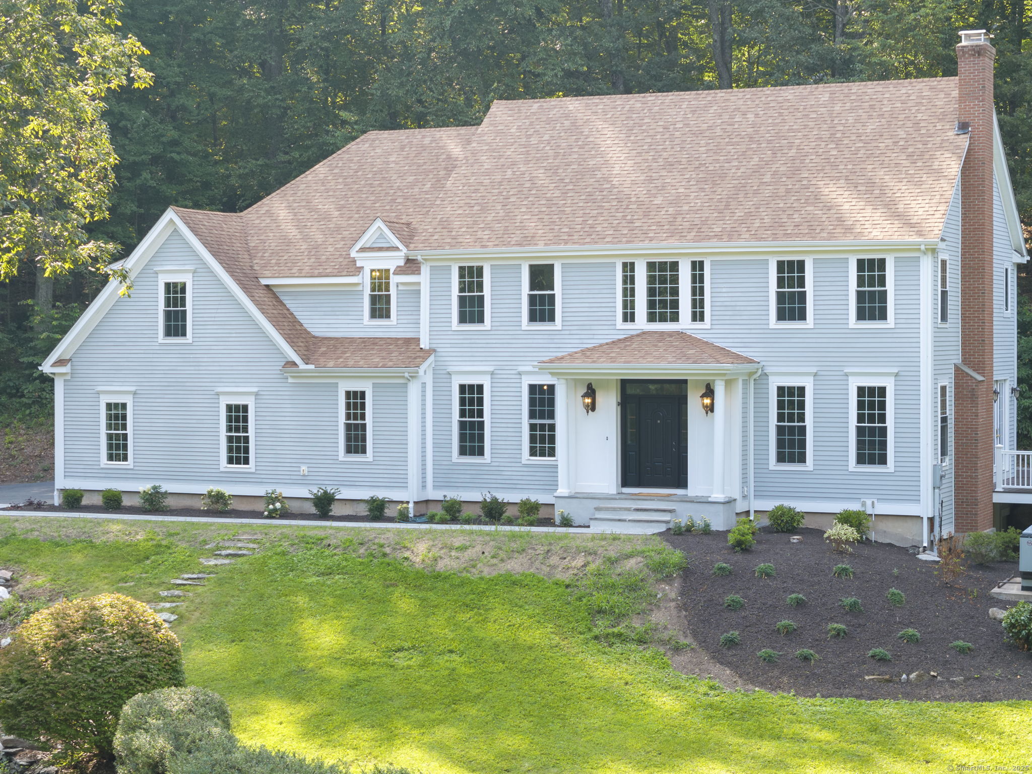 1451 Diamond Lake Road