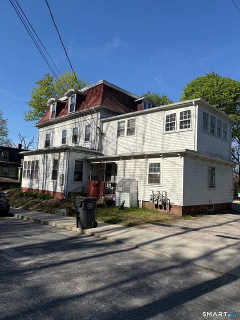 Photo of 24 Wilkinson Street #D, Putnam, CT 06260 (MLS # 24170486)
