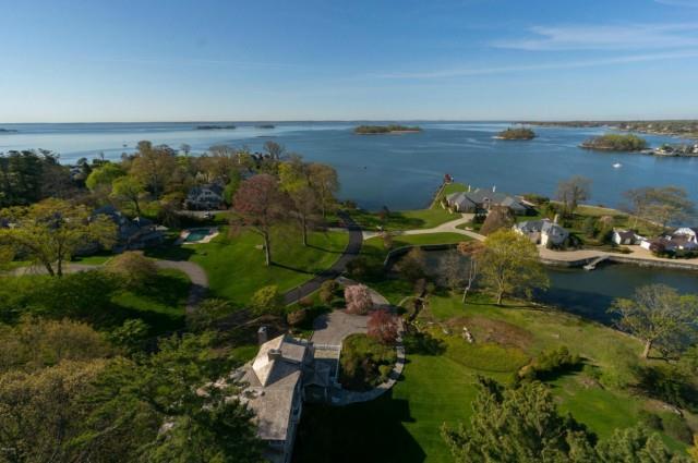 Photo 1 of 44 Harbor Drive, Greenwich, Connecticut, $8,200,000, Web #: 99116397