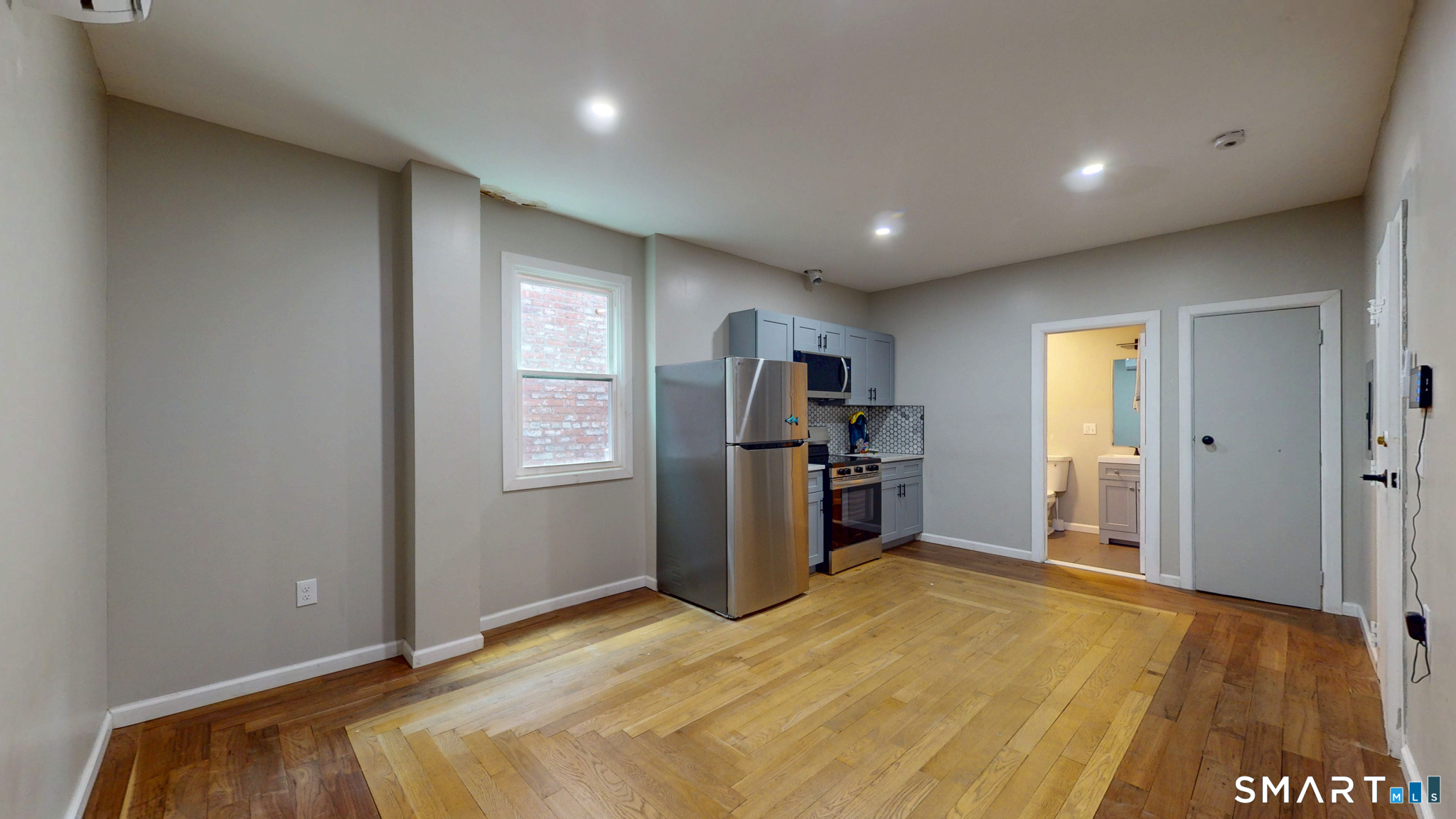 140 Grand Street