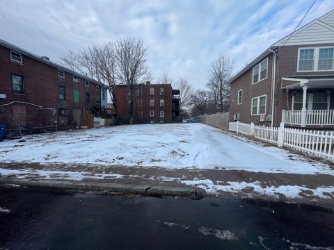 MLS: 24072383