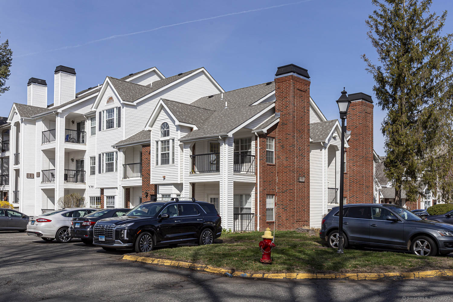 31 High Street #APT 3202, East Hartford, Connecticut image 2