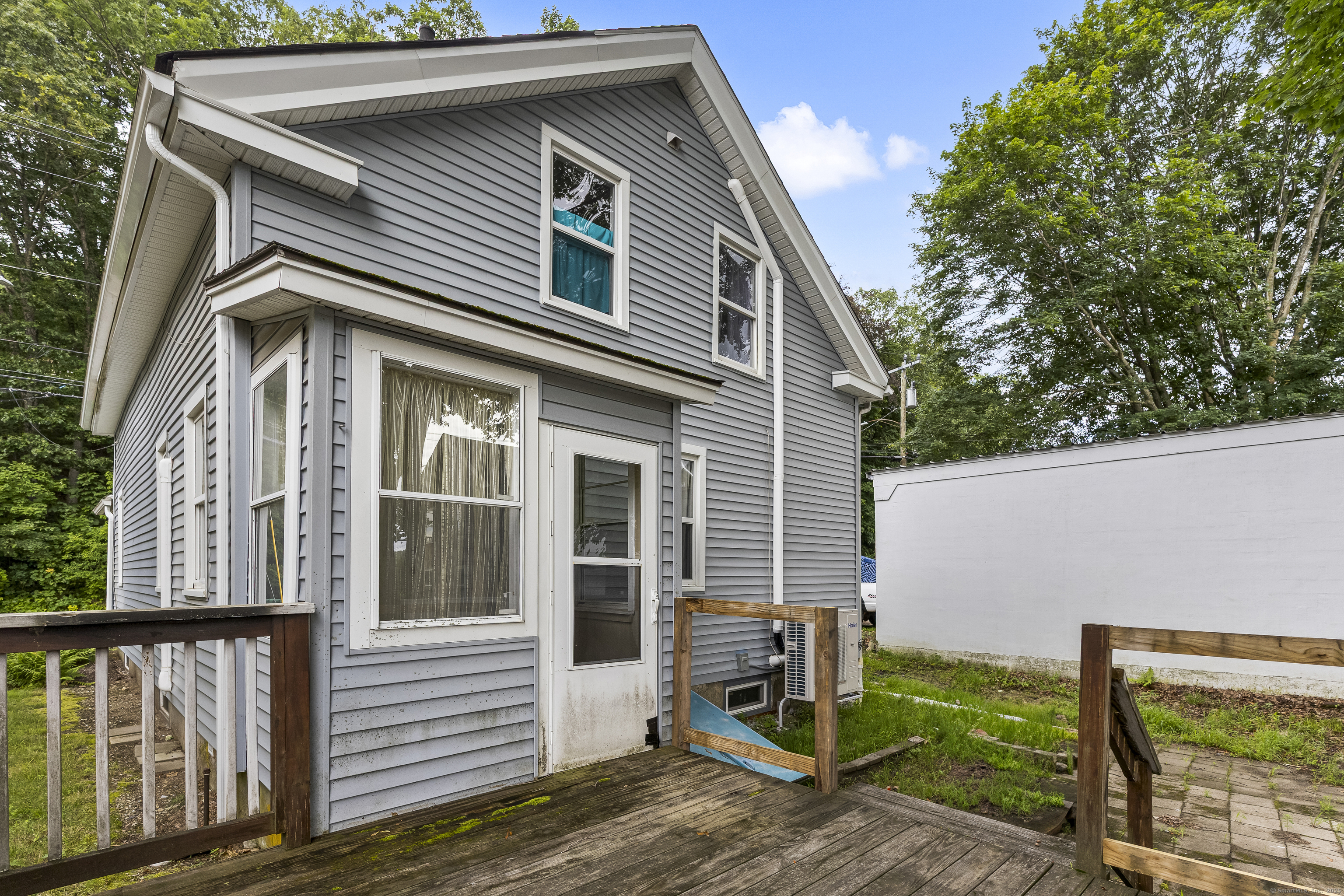 Putnam, Connecticut 06260, United States, 3 Bedrooms Bedrooms, ,1 BathroomBathrooms,Residential,Active,169872