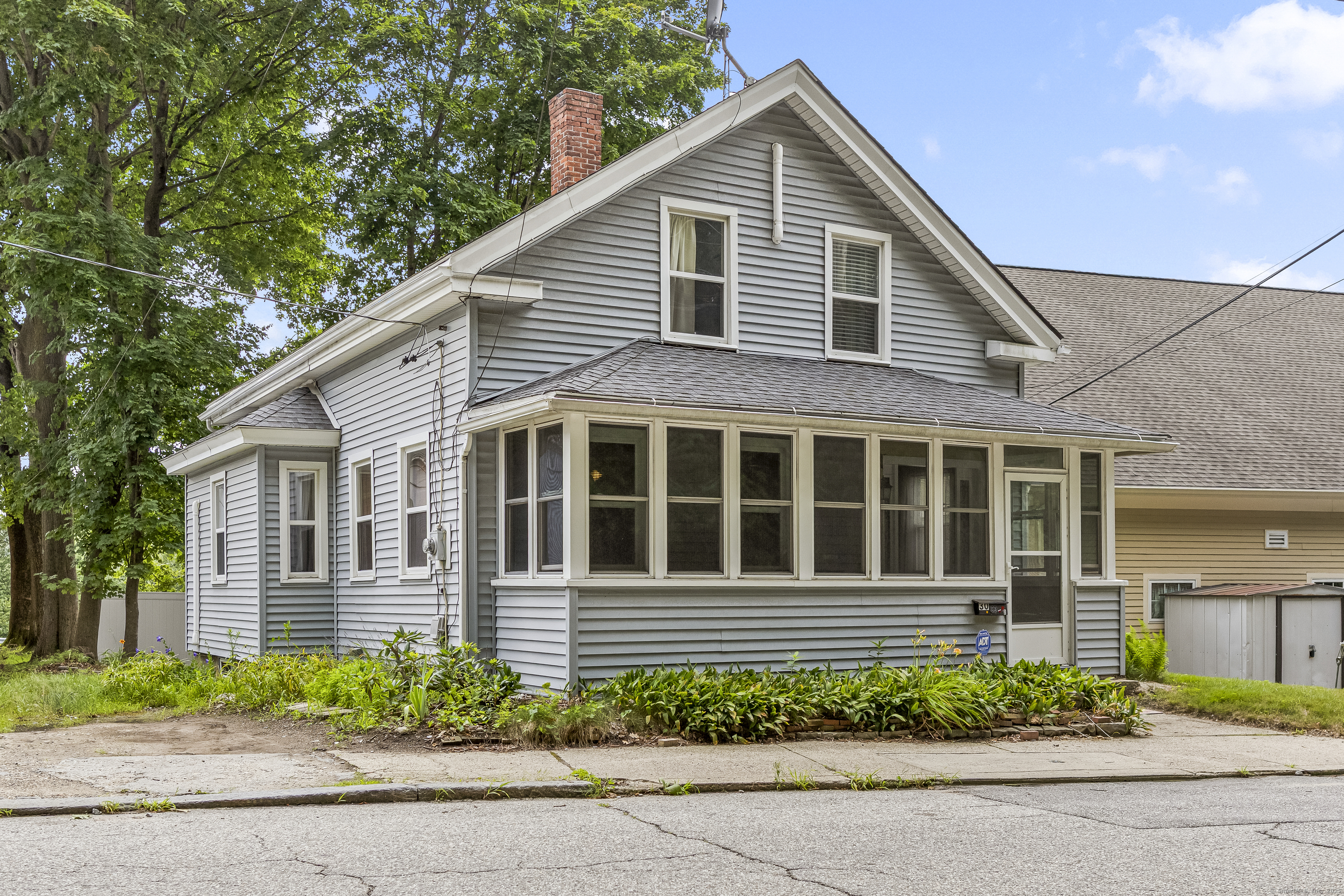 Putnam, Connecticut 06260, United States, 3 Bedrooms Bedrooms, ,1 BathroomBathrooms,Residential,Active,169872