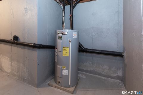 Tiny photo for 23 Lower Commons #23, Woodbury, CT 06798 (MLS # 24160938)