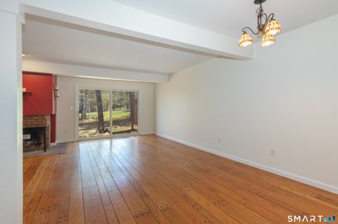 Tiny photo for 23 Lower Commons #23, Woodbury, CT 06798 (MLS # 24160938)