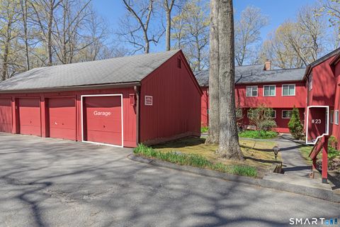 Tiny photo for 23 Lower Commons #23, Woodbury, CT 06798 (MLS # 24160938)