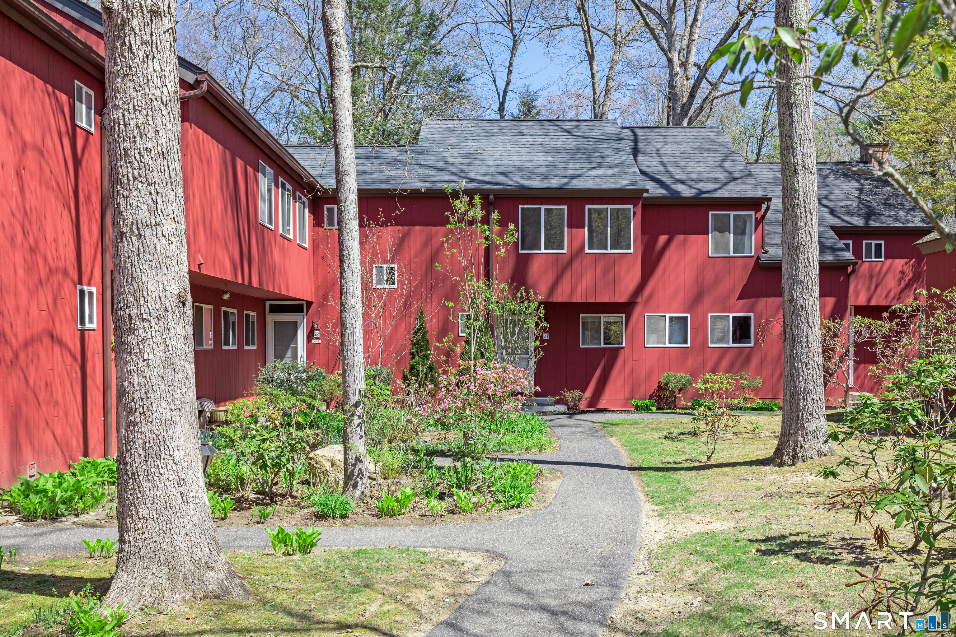 23 Lower Commons 23