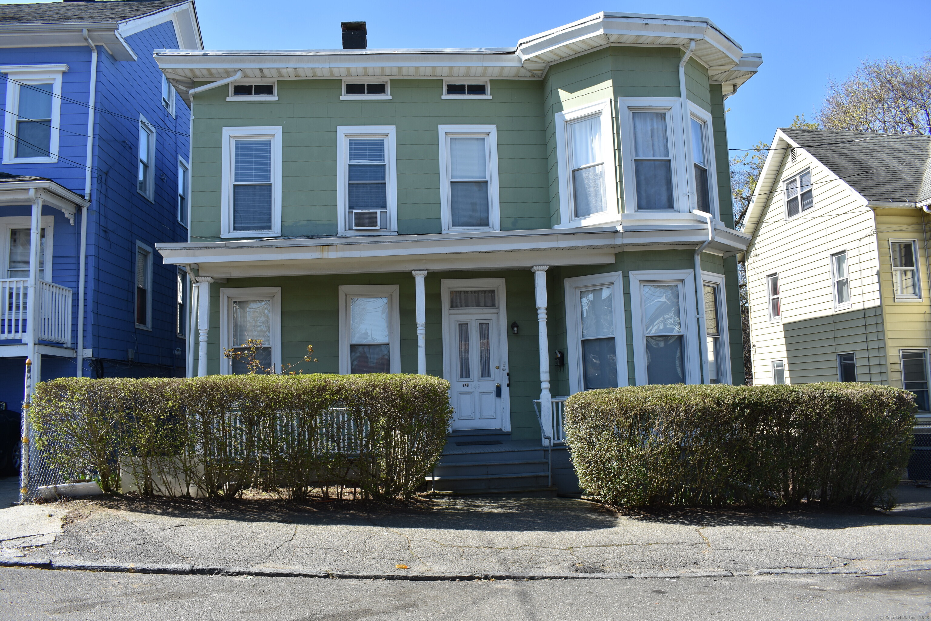 Property for Sale at Milne Street, Bridgeport, Connecticut - Bedrooms: 4 
Bathrooms: 2 
Rooms: 8  - $459,900